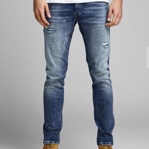 *SOLD*Jack & Jones Slim Fit Jeans